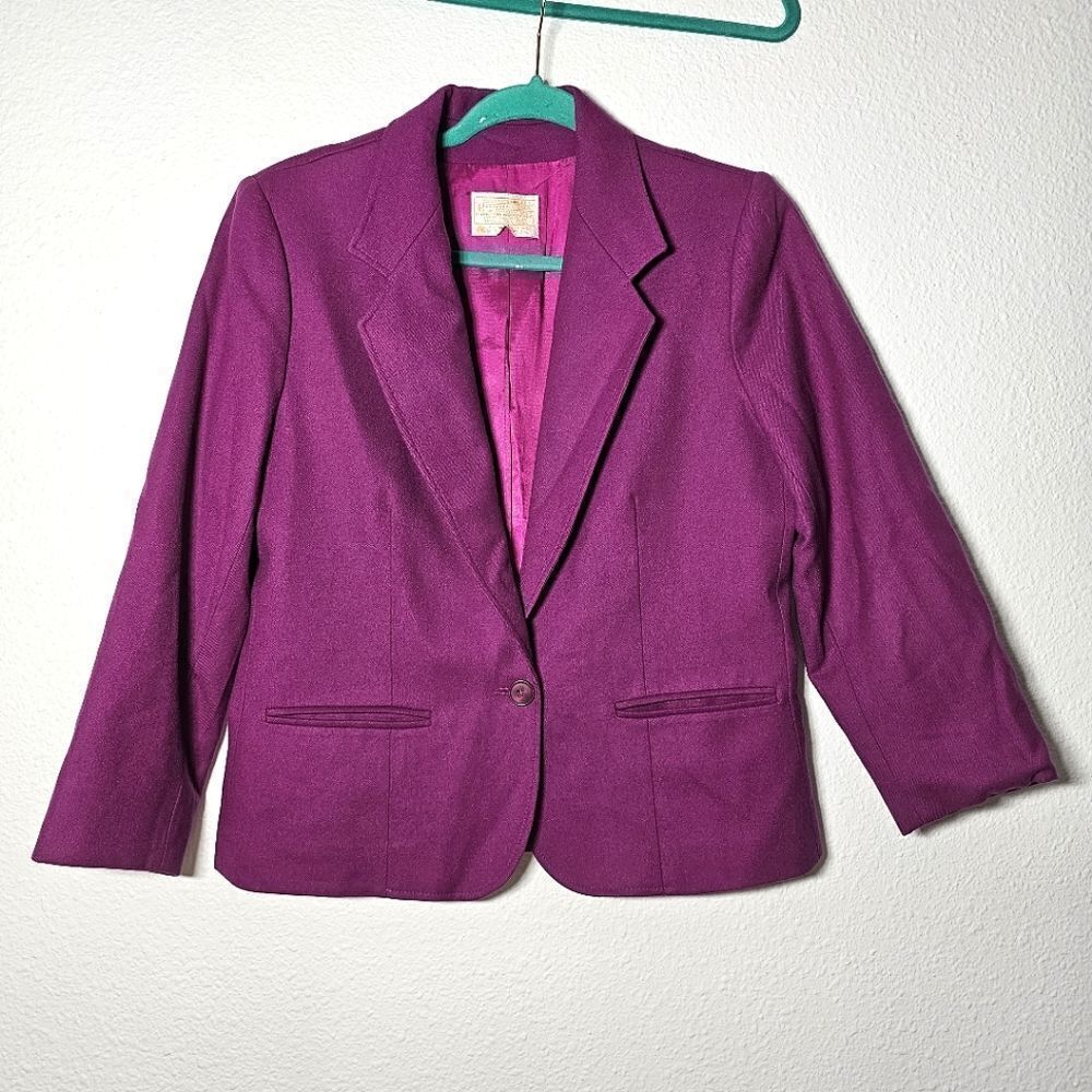 Pendeleton Virgin Wool purplish pink blazer jacket size 10 one button business